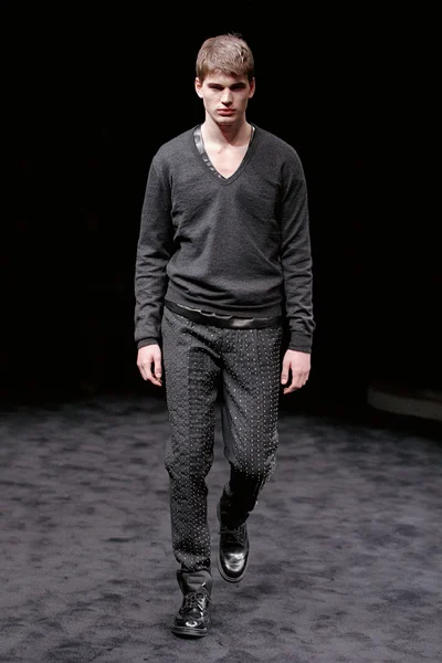 Look 22
